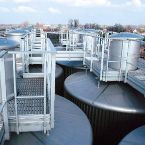 TOD avec echelle et passerelle de maintenance